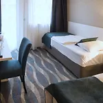 Azur 4*