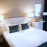 Azur 4*