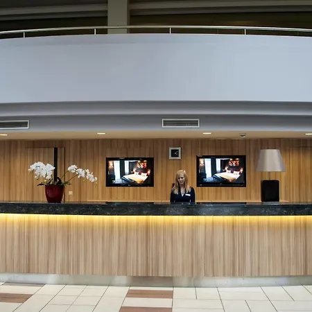 Otel Azur 4*